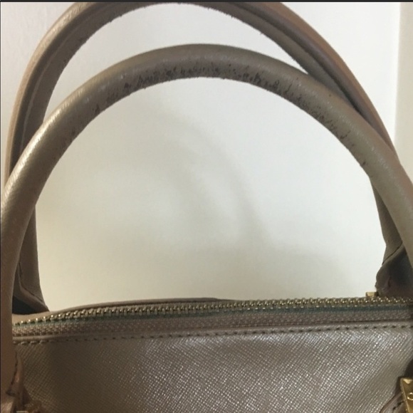 Tory Burch Robinson Leather Tote - Picture 8 of 8